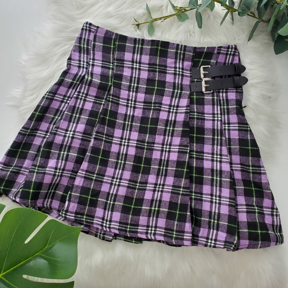 SHEIN Purple Plaid Buckled Mini Skirt New